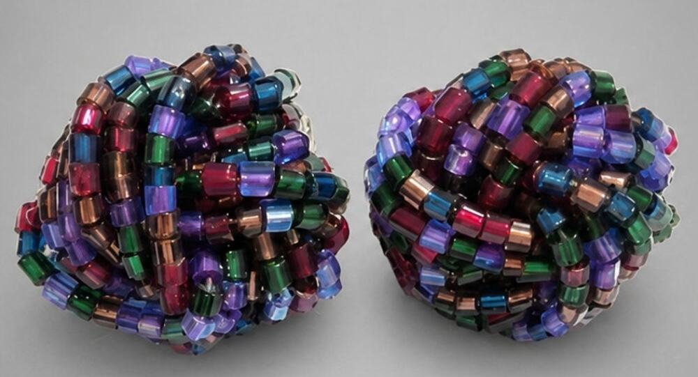 Vintage 1980s Sparkly Blue & Purple Round Purple Clip-on Earrings, 1" bcl-29